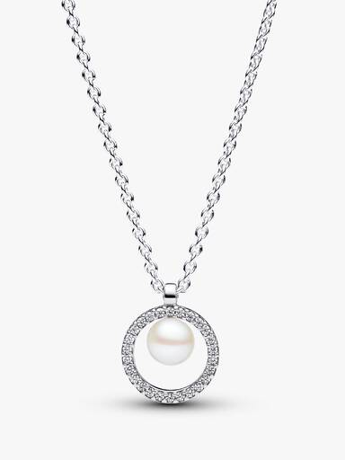 Collier met behandelde gecultiveerde zoetwaterparel en pavé