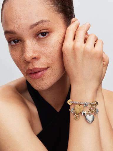 Bracelet en Maille Tissée Scintillant Fermoir Cœur