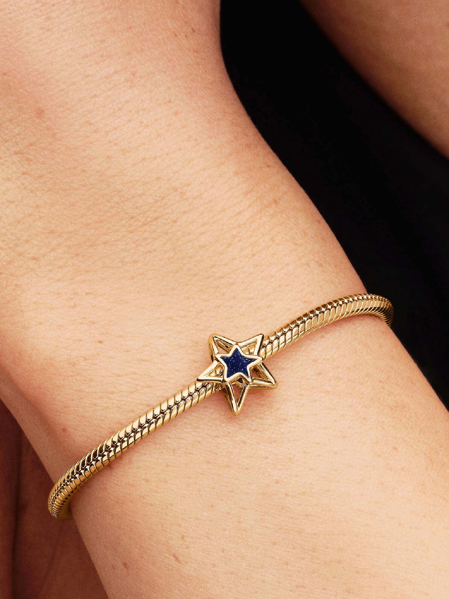 Charm Ajouré Étoile 