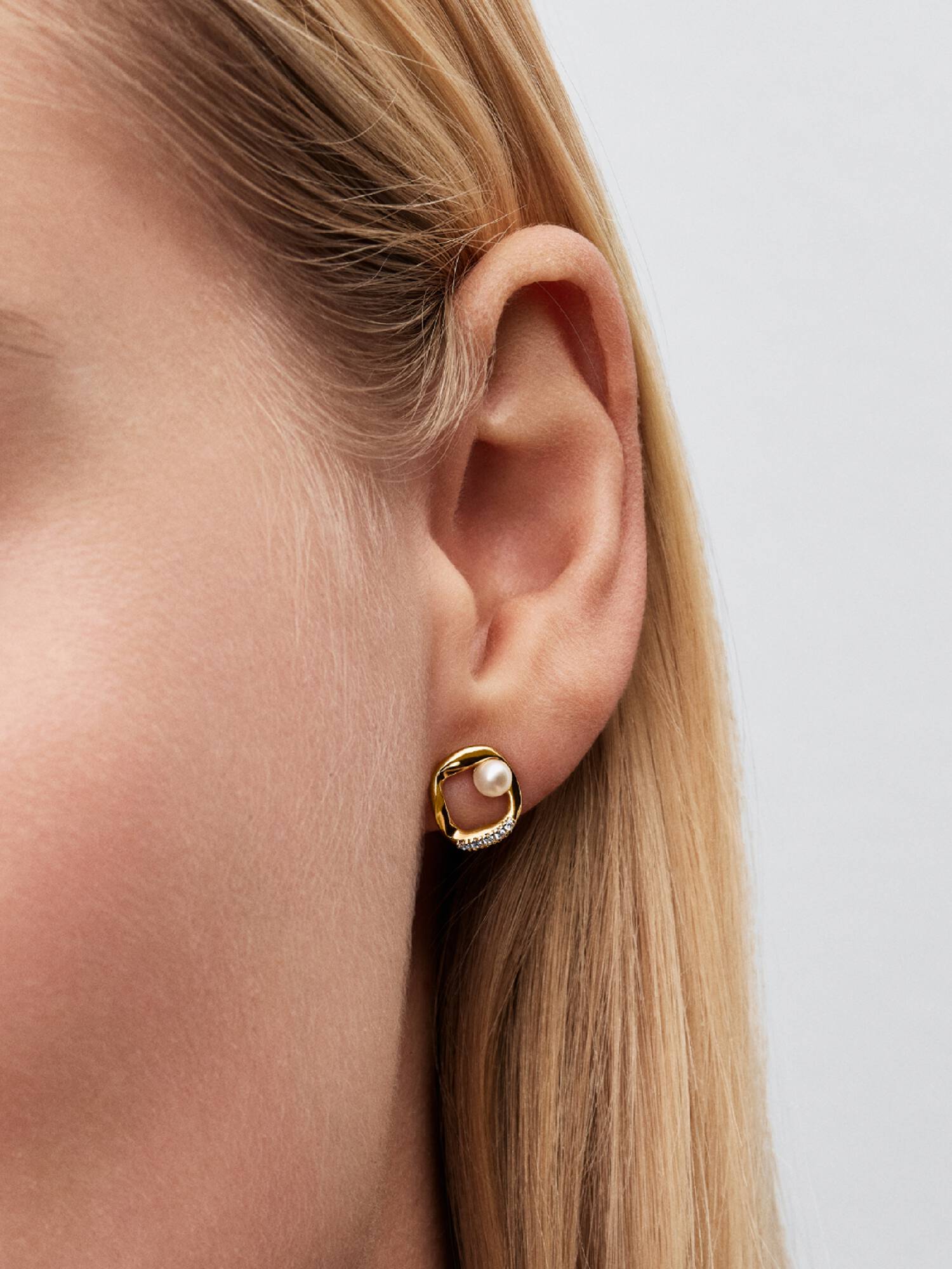 Clous d’Oreilles Cercle Pavé de Forme Organique & Perles de Culture d'Eau Douce Traitées