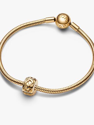 Knotted Hearts Clip Bedel