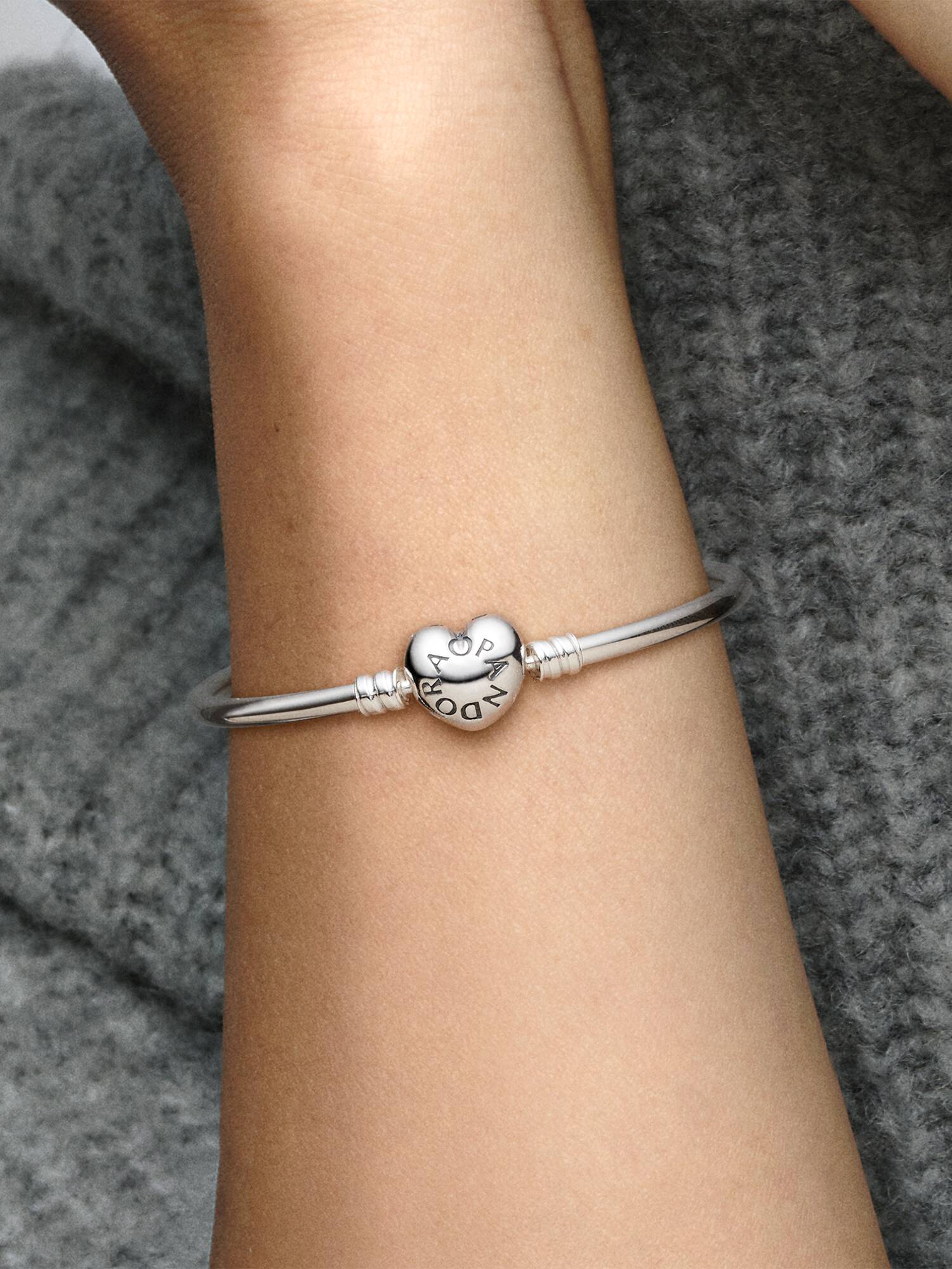 Bracelet Jonc Fermoir Cœur Logo
