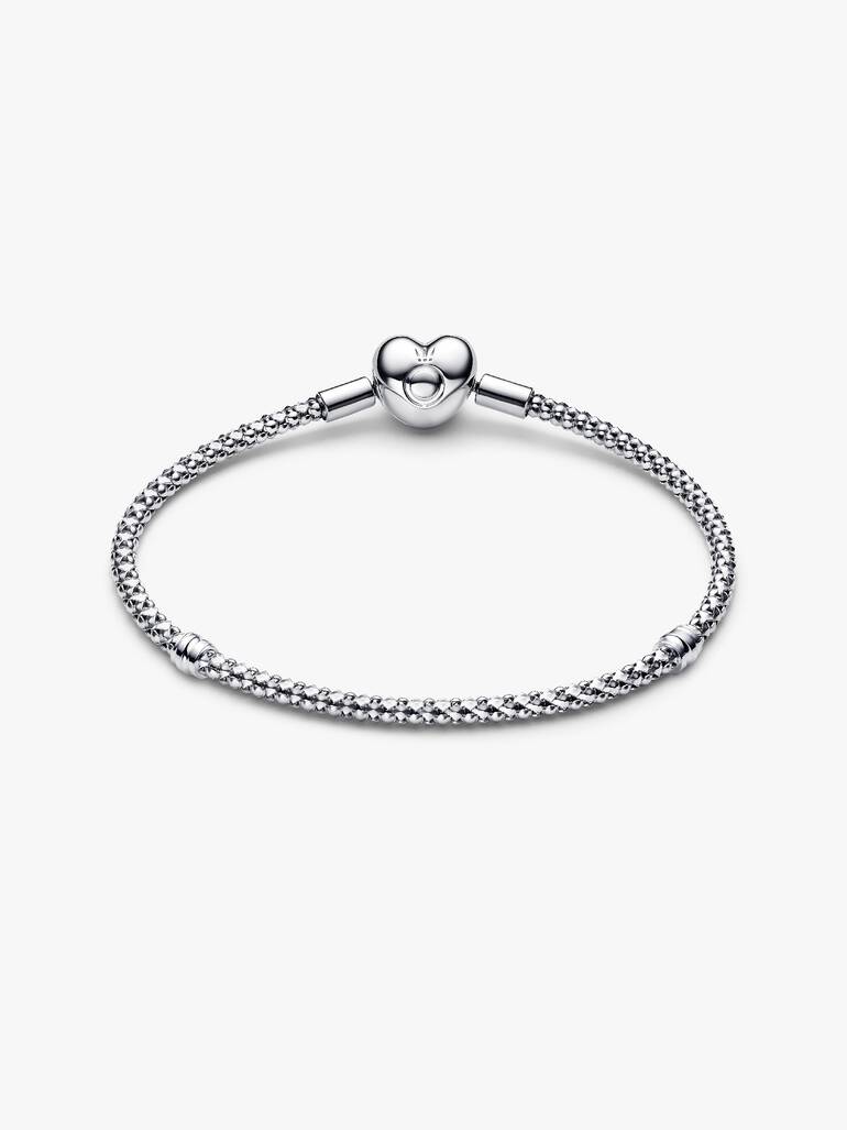 Studden armband met hartsluiting