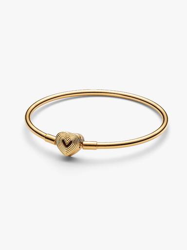Bangle met stralende hartsluiting