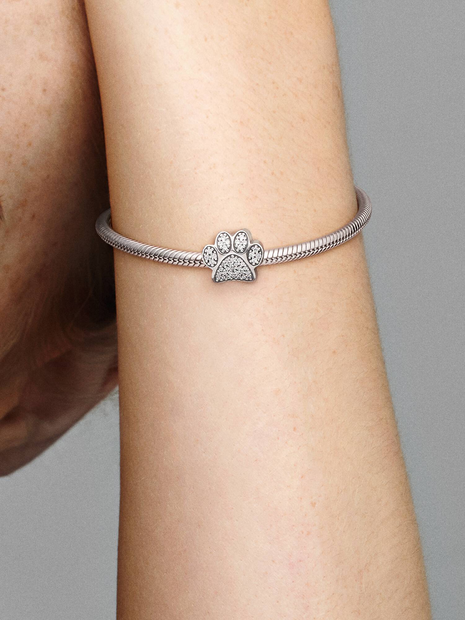Charm empreinte de patte scintillante