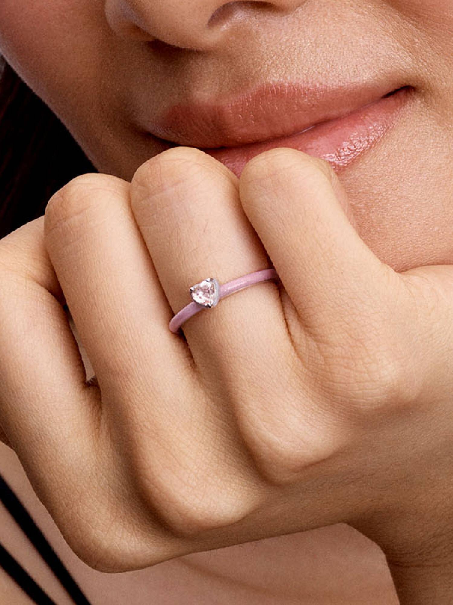 Roze Chakra Hart Ring