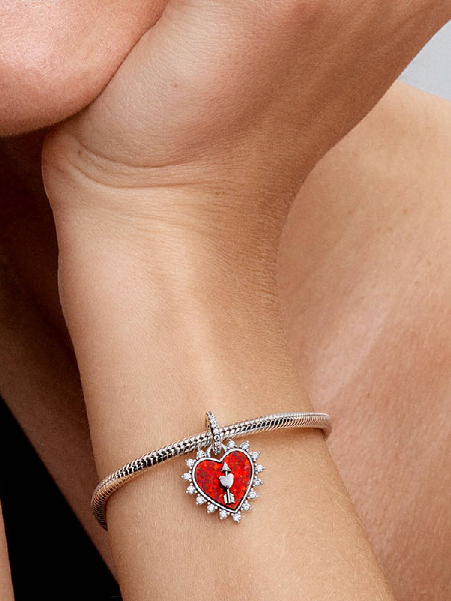 Charm Pendant Cœur Flèche Pivotante