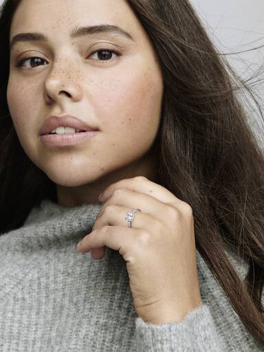 Bague Halo Scintillant Carré