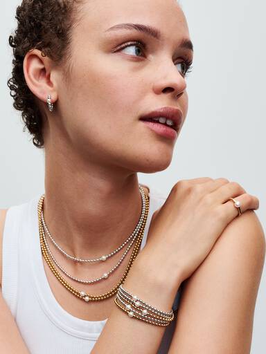 Collier Perle de Culture d'Eau Douce Traitée & Détails Sertis Grain