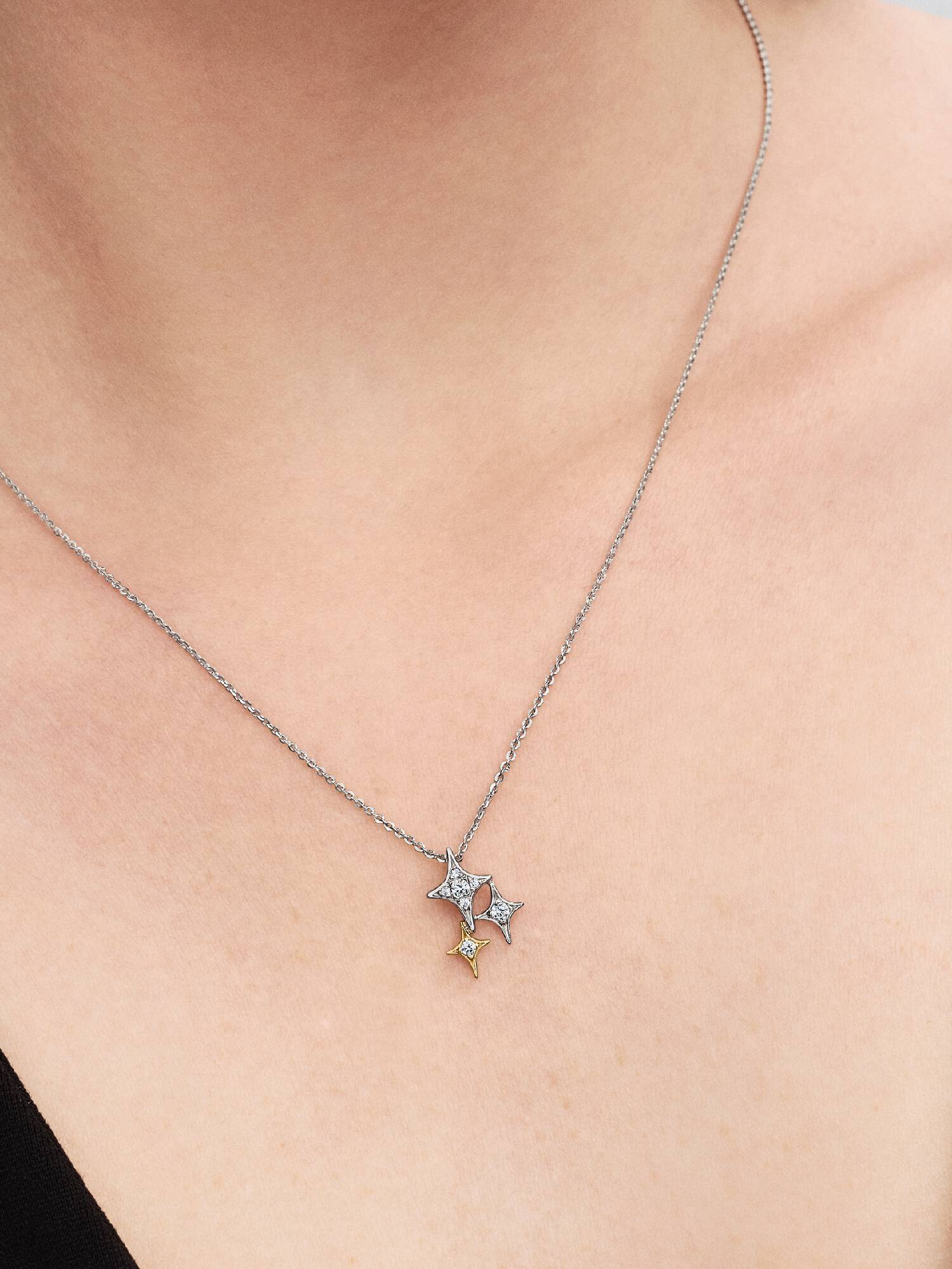 Driedubbele Ster Ketting met Hanger