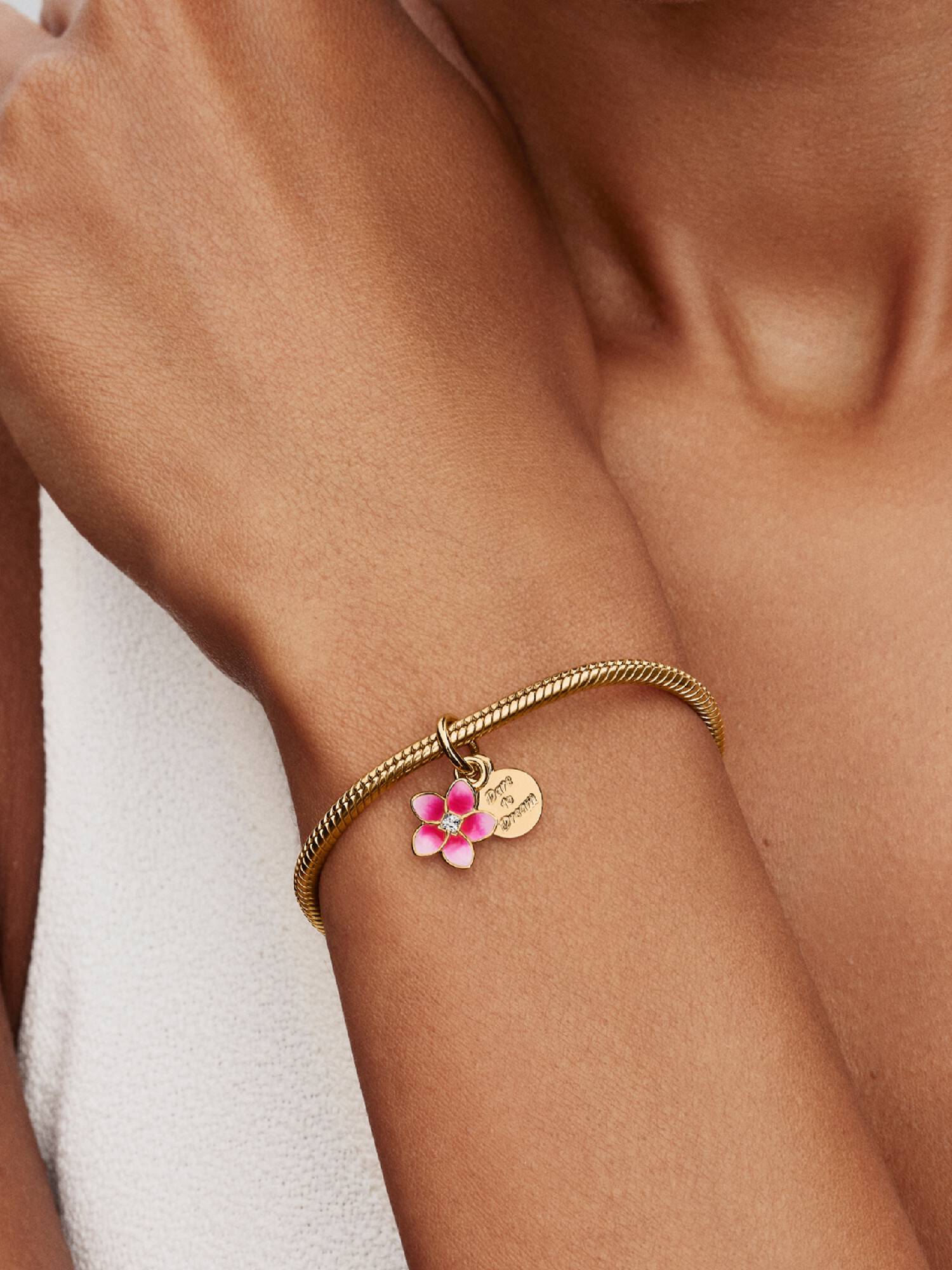 Charm Pendant Disney Vaiana Fleur