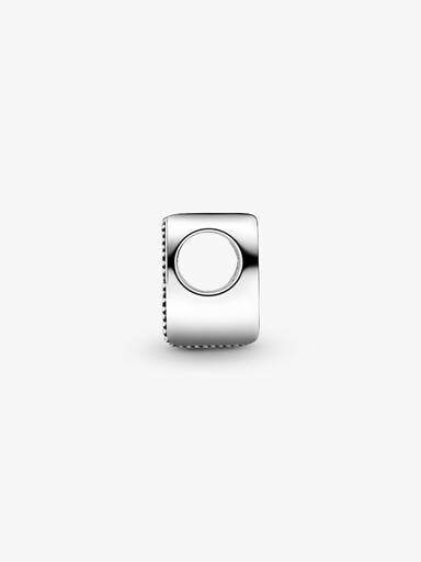 Charm Alphabet Lettre V