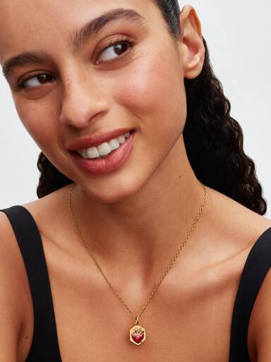 Pat McGrath Het Kloppende Hart Hangende Bedel