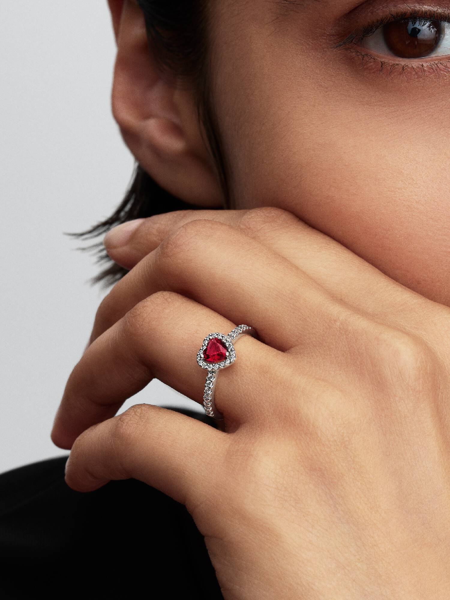 Verhoogde Fuchsia Roos Hart Ring
