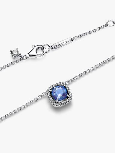Sprankelende ketting met hanger met vierkante blauwe halo