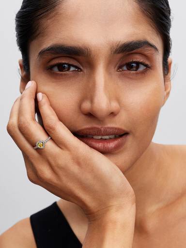 Bague Cœur Surélevé Scintillant