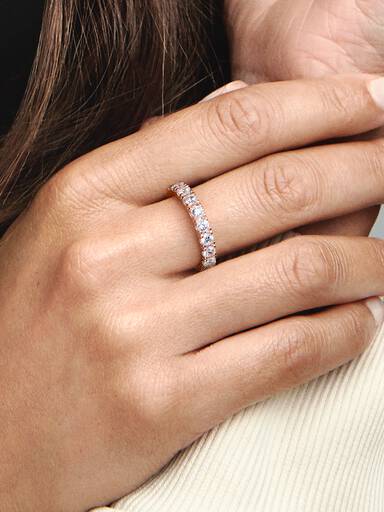 Bague Éternité Rang Scintillant