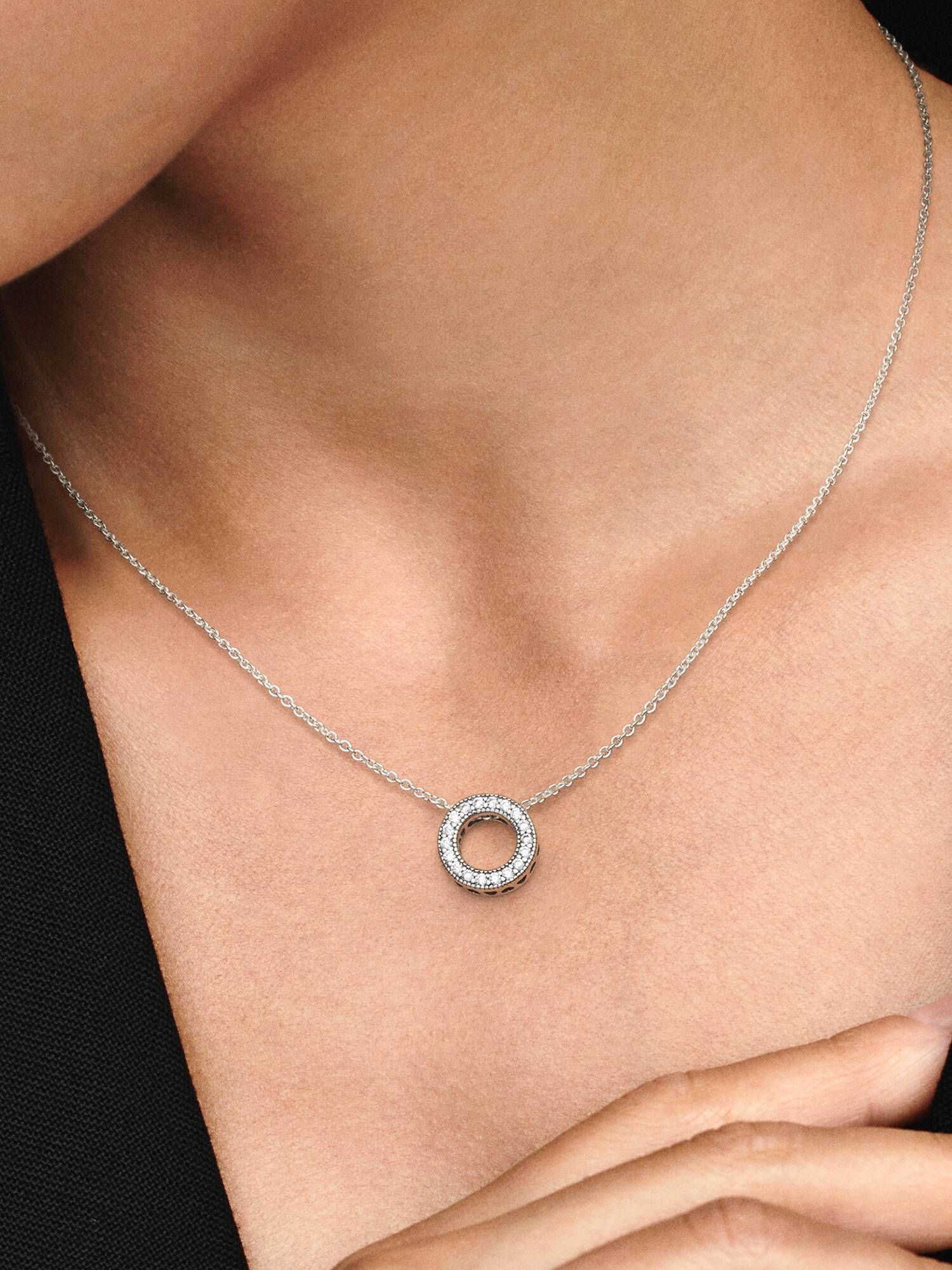 Collier Cercle Pavé