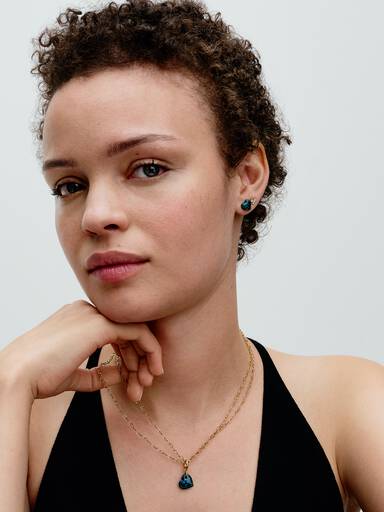 Opalescent Groen Hart Hangende Bedel