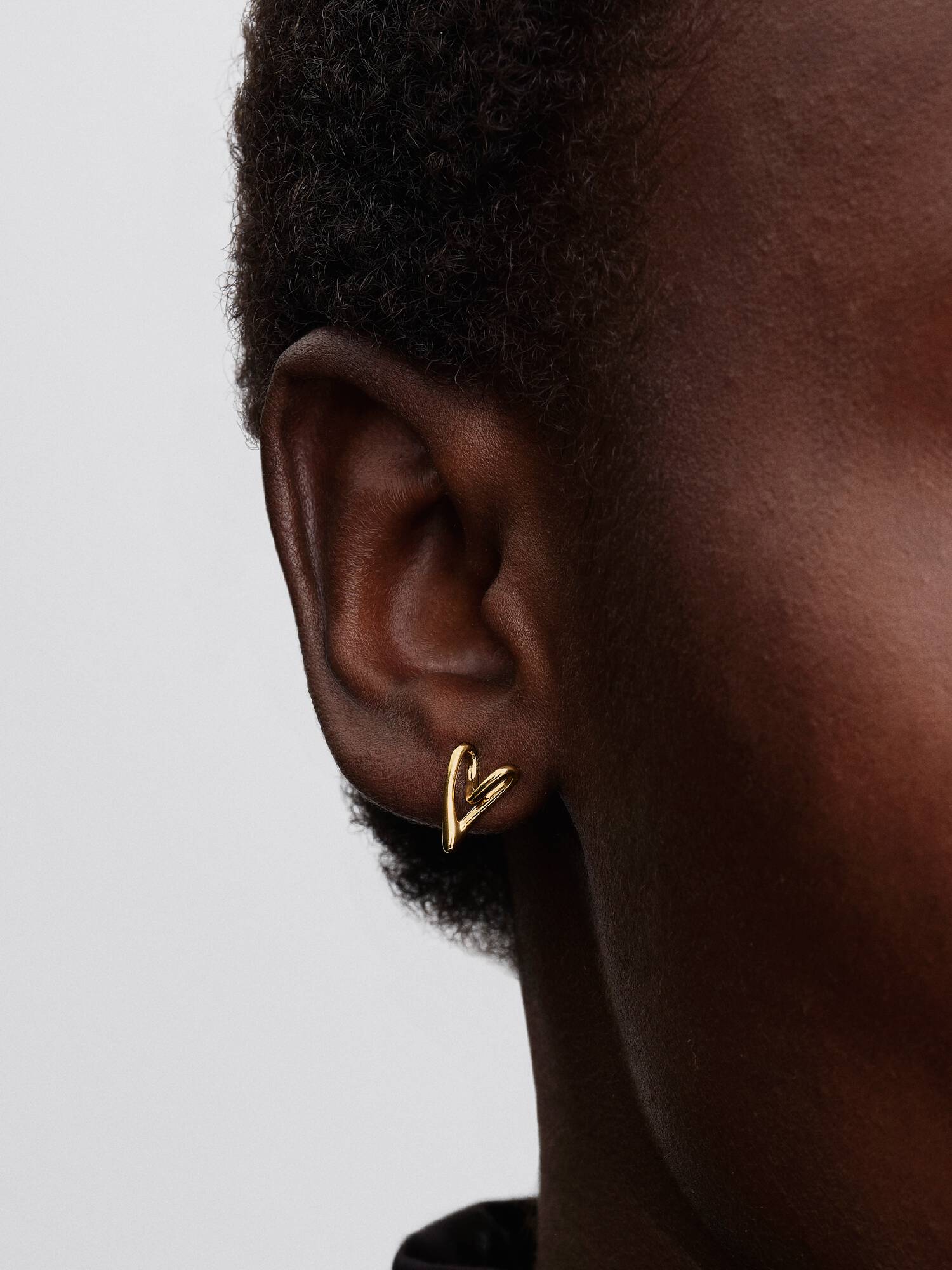 Clous d'Oreilles Cœurs de Forme Organique
