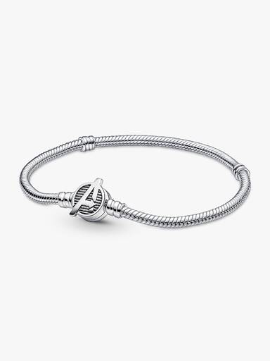 Pandora Moments Snake Chain Armband met Marvel The Avengers Logo Sluiting