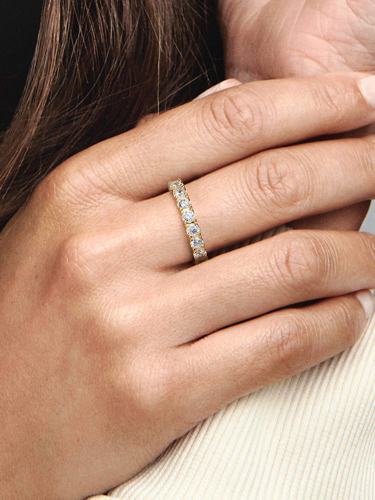 Sprankelende Rij Eternity Ring