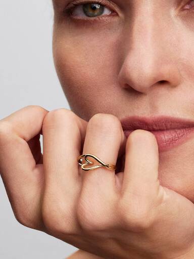 Petite Bague Cœur de Forme Organique
