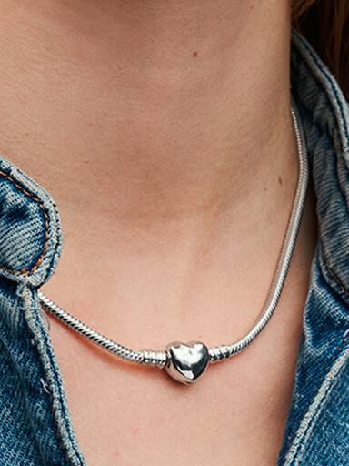 Snake Chain-halsketting met hartsluiting